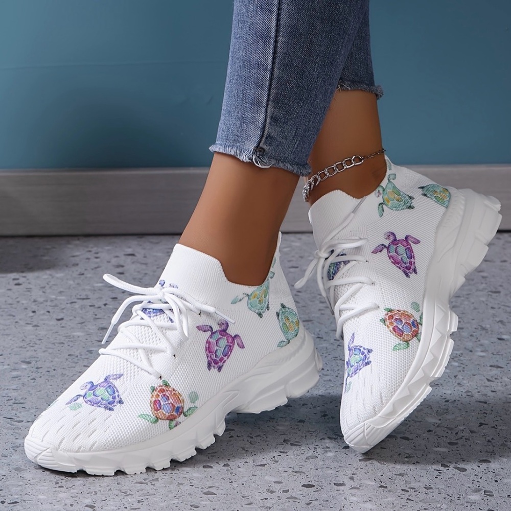 Women's White Sea Turtle Print lightweight Sneakers EU 41 W10